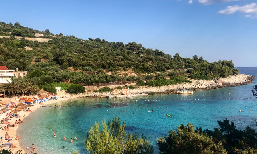 Pine Beach poblíž Pakoštane